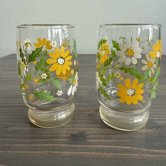 2 x vintage glass juice cup - Picture 3 of 9